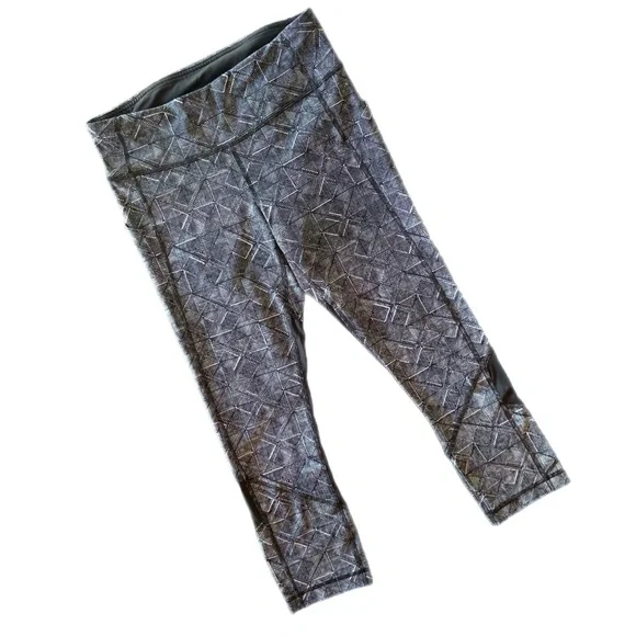 Lululemon Pace Rival Crop 22"
Formation Alpine White Black / Black - Picture 4 of 16